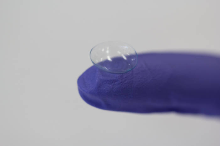 &lsquo;Smart Contact Lenses&rsquo; developed by a research team led by Professor Park Jang-woong of UNIST